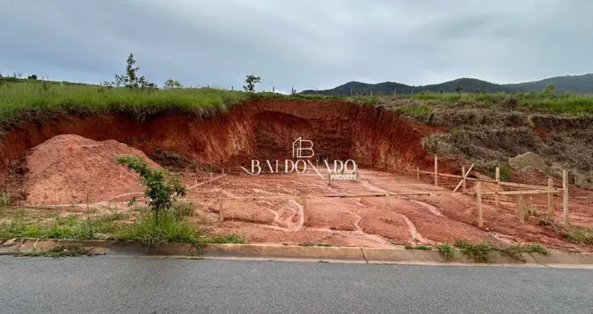 Terreno á Venda em Extrema-MG no Campos Olivotti, 226,02m Pronto para Construir
