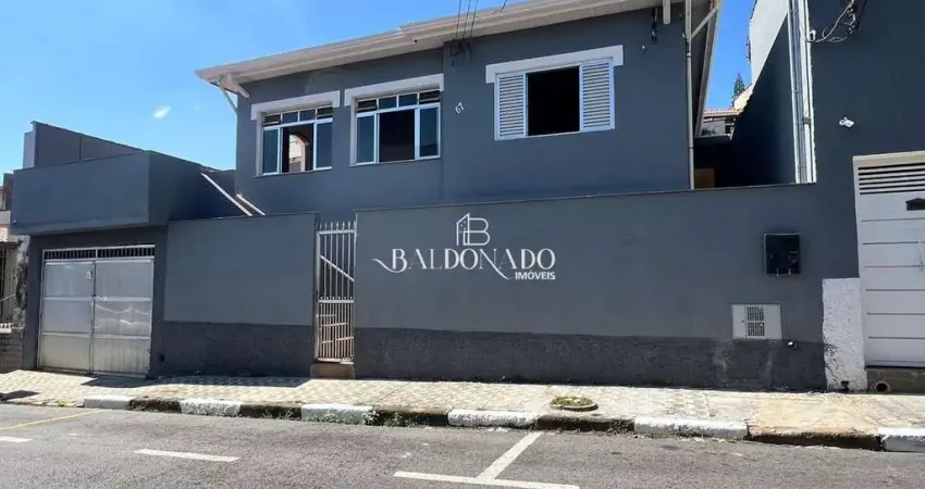 Casa À Venda Em Bragança, 4 Dormitórios, 2 Suítes, 2 Vagas, Ampla, Com Banheira
