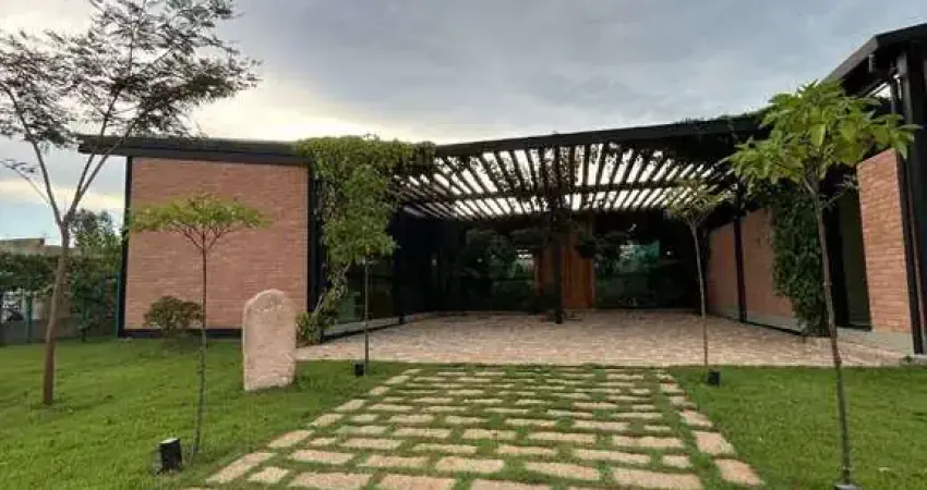 Casa em condomínio fechado com 4 quartos para alugar na Rua Benedito Calixto, Residencial Primavera, Salto