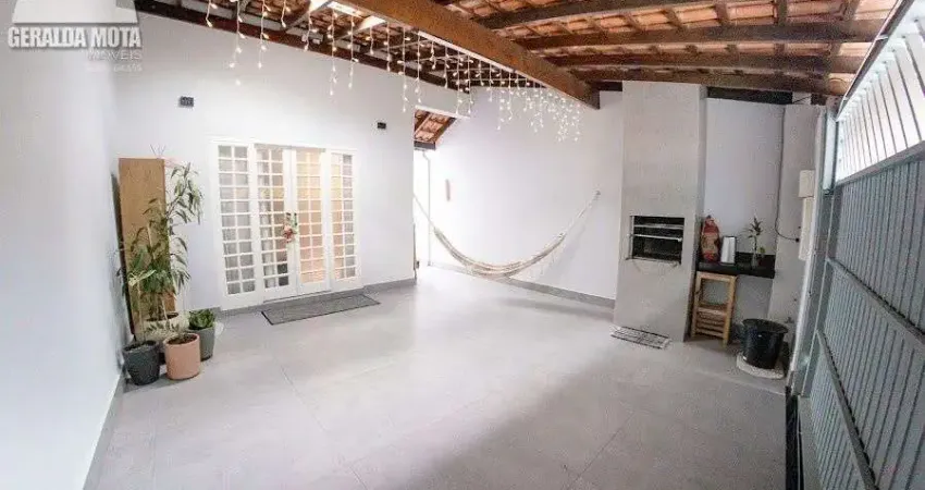 Casa com 2 quartos à venda na Rua Massaranduba, Vila Flora, Salto