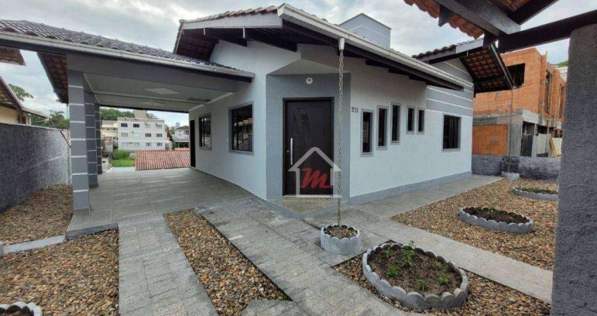 Casa com 3 dormitórios à venda, 92 m² por R$ 620.000,00 - Estados - Indaial/SC