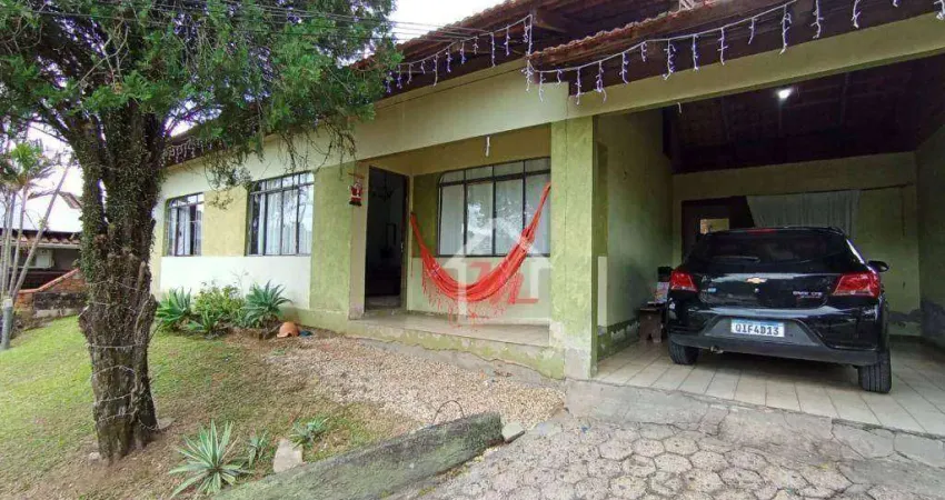 Casa com 3 dormitórios à venda, 122 m² por R$ 1.100.000 - Água Verde - Blumenau/SC