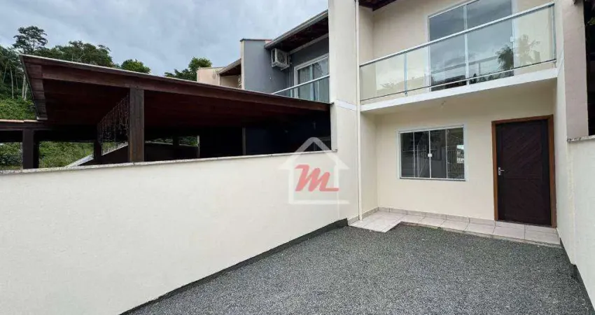 Sobrado com 2 dormitórios para alugar, 90 m² por R$ 2.860/mês - Água Verde - Blumenau/SC