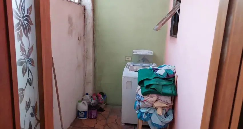 Casa térrea de 2 dormitório(s) e 1 suíte(s) no bairro boqueirão, praia grande