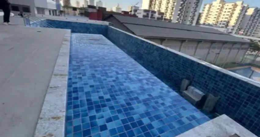 Apartamento de 2 dormitório(s) e 1 suíte(s) no bairro ocian, praia grande