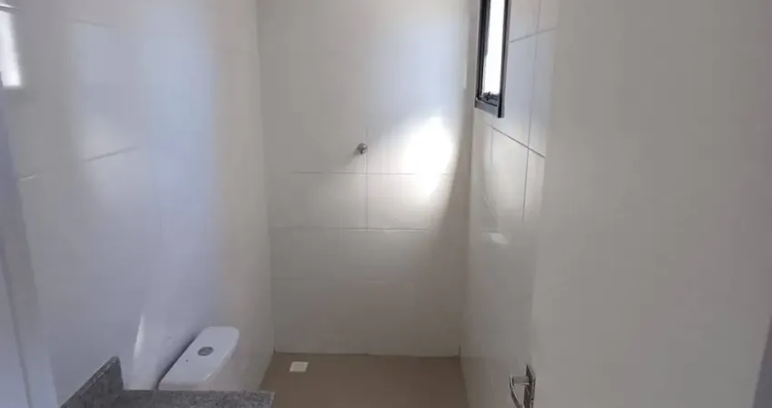 Apartamento de 2 dormitório(s) e 2 suíte(s) no bairro vila mirim, praia grande