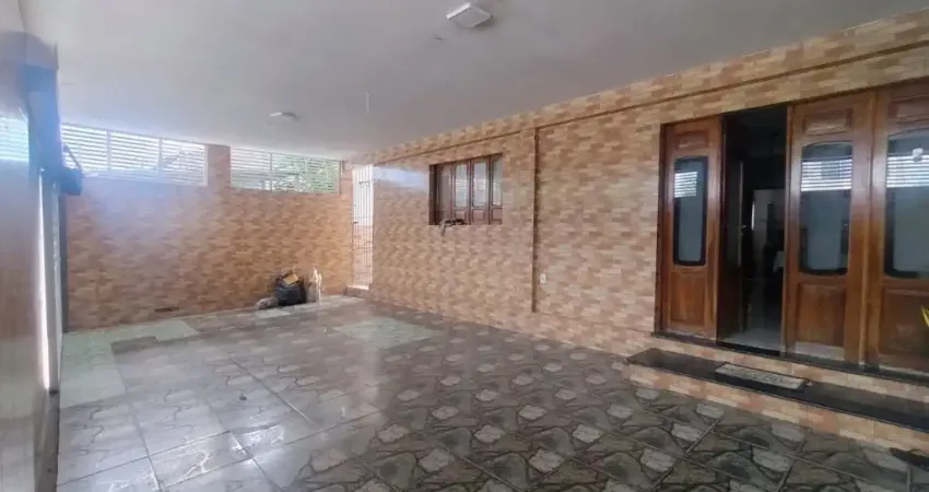 Casa com 6 quartos à venda no Caçote, Recife 