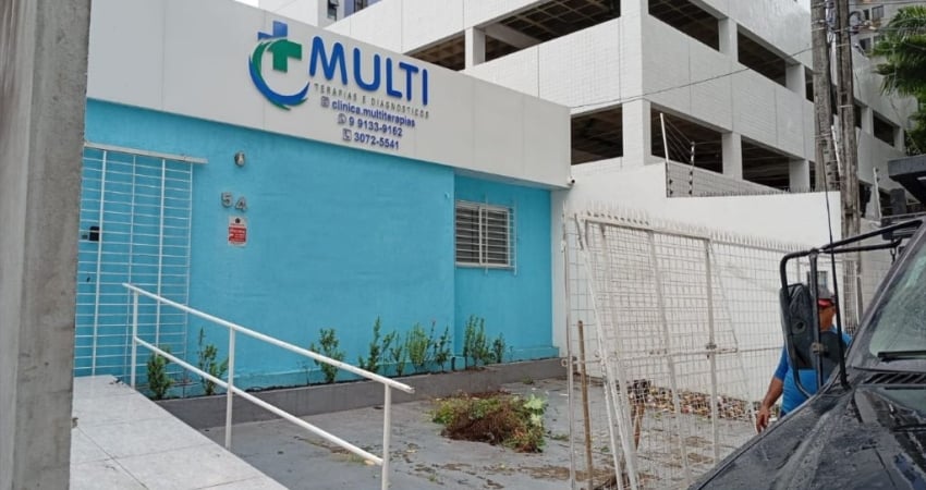 Casa comercial com 10 salas para alugar no Encruzilhada, Recife 