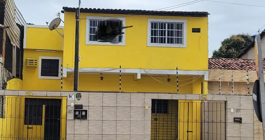 Excelente investimento no ipsep! conjunto de 2 casas independentes + 4 vagas de garagem