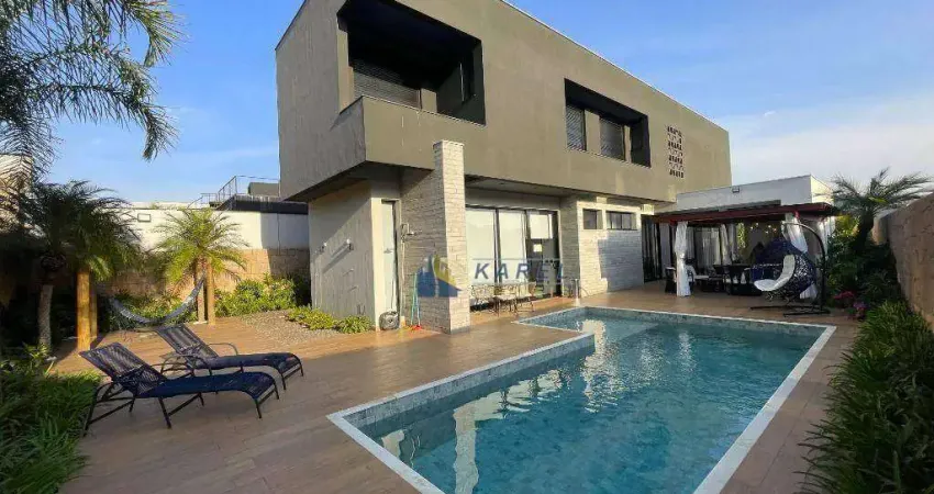 SOBRADO à VENDA MOBILIADO, NO INTERIOR, 4 SUÍTES, PISCINA, ÁREA GOURMET INTEGRADA em Cond. Fechado Tipo Clube VALE DAS ÁGUAS em BRAGANÇA PAULISTA!!