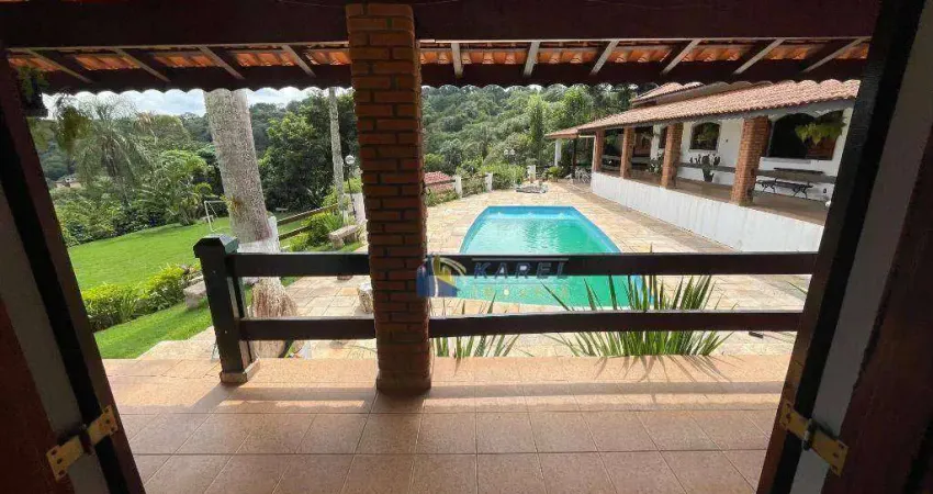 CHÁCARA com CASA TÉRREA de CAMPO à VENDA em CONDOMÍNIO FECHADO ITAEMBU em ITAIBA com 5.170m² de TERRENO e ÁREA CONSTRUÍDA de 549m²