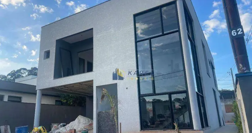 Sobrado em Construção com 4 Suítes com Closet, Quintal Gramado com Piscina para Venda no Condomínio Vale das Águas!