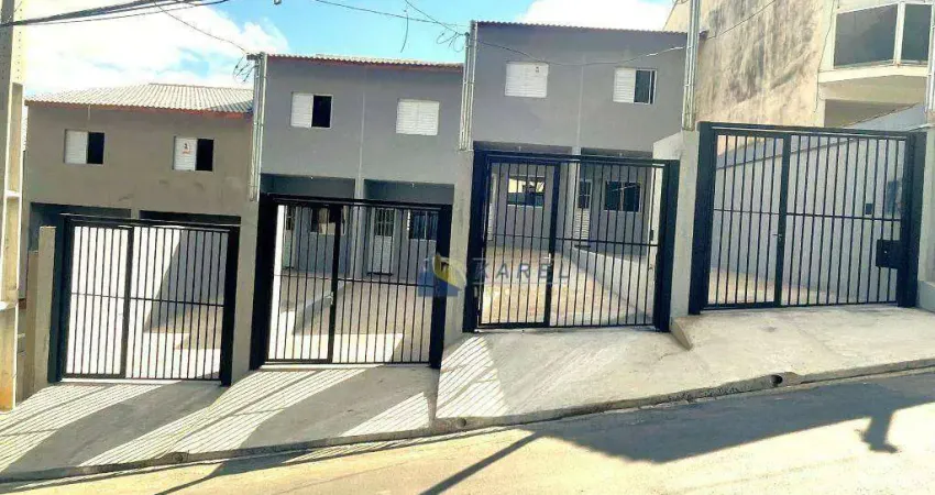 SOBRADO à VENDA por R$360MIL, 2 DORMS, QUINTAL e 2 VAGAS na VILA APARECIDA em BRAGANÇA PAULISTA
