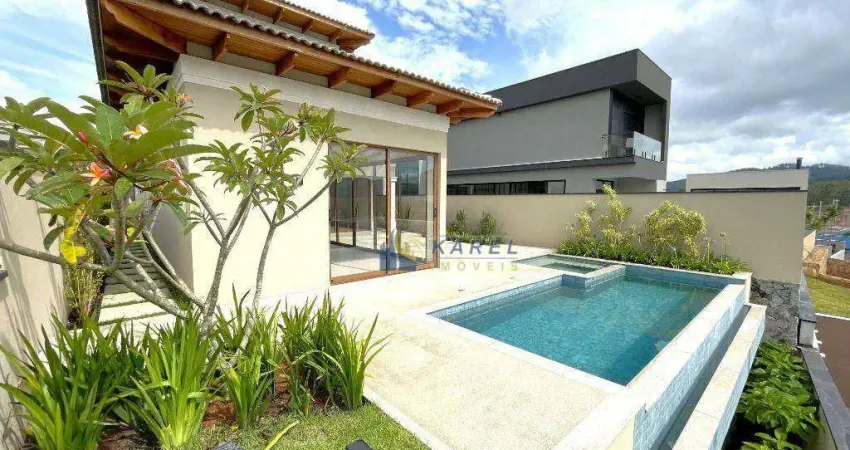 SOBRADO para VENDA e LOCAÇÃO com 4 SUÍTES com Closet e Varanda, Piscina, Quintal em CONDOMÍNIO TIPO CLUBE VALE DAS ÁGUAS em BRAGANÇA PAULISTA!