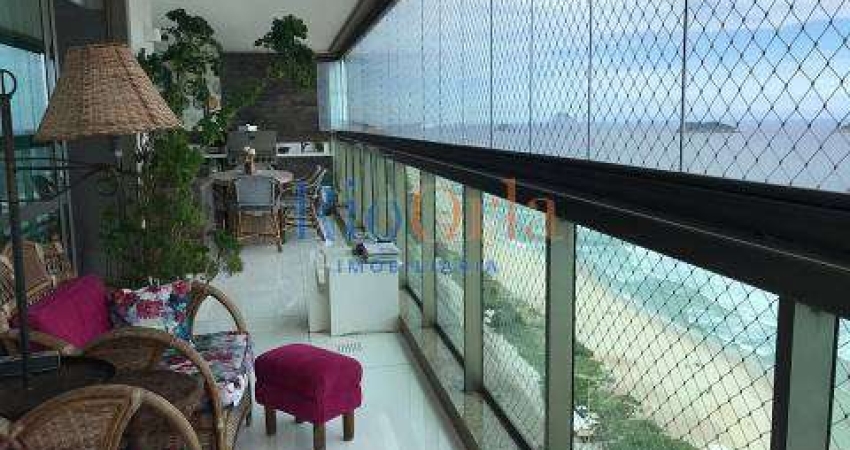 Costa del Sol, frontal, apartamento 4 quartos com infraestrutura na praia.