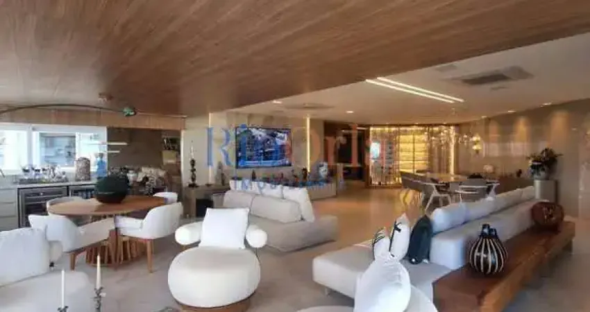 Atlântico Sul, apartamento 3 quartos, reformado, praia, com Vista Mar!