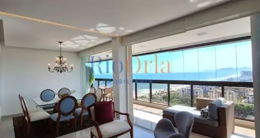 BARRA SUMMER DREAM. Apartamento de 4 quartos reformado na praia da Barra