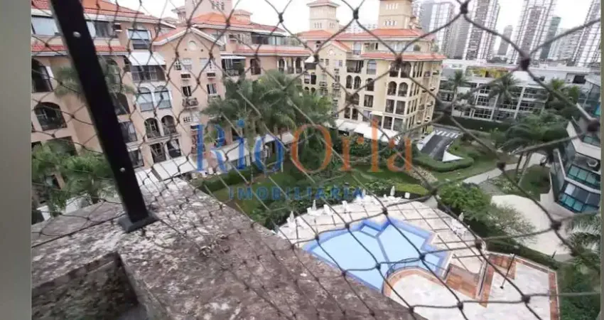 Cobertura Oceanfront, Av. Lúcio Costa, 3 quartos, 200 m², 2 suítes!