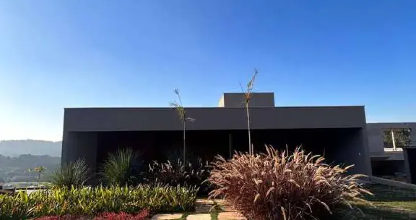Casa de campo alto padrão no condomínio Vila da Mata São Roque -SP