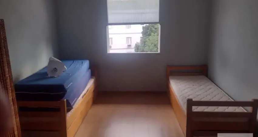 Apartamento no Bairro do Boqueirão a 100 metros da Praia - R$ 180.000,00
