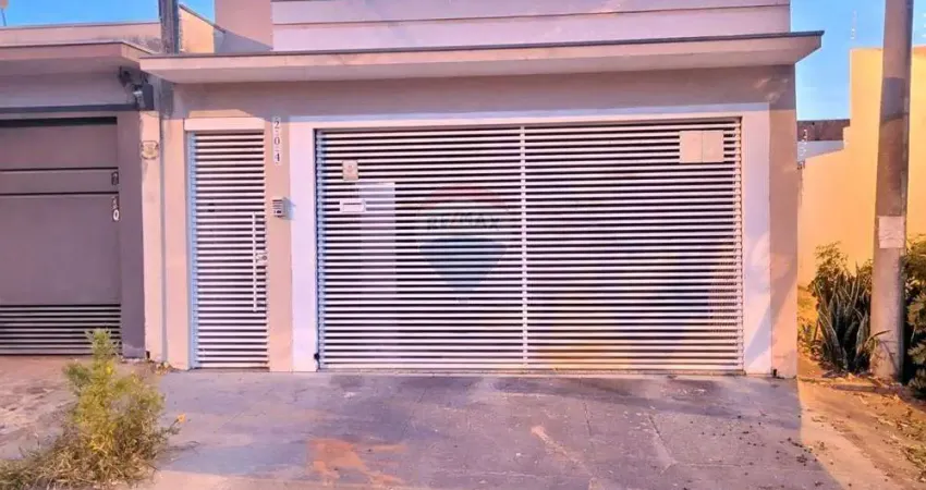 Casa a venda no Jardim Olímpico, com 3 quartos, sendo 1 suíte e garagem para 2 carros,