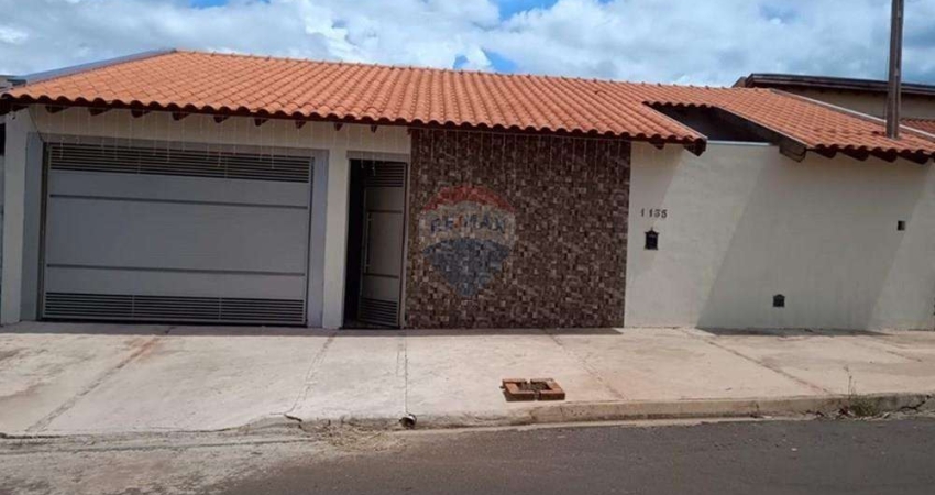 Casa com 3 quartos à venda na Alameda Ematite, 1-135, Parque Santa Edwiges, Bauru