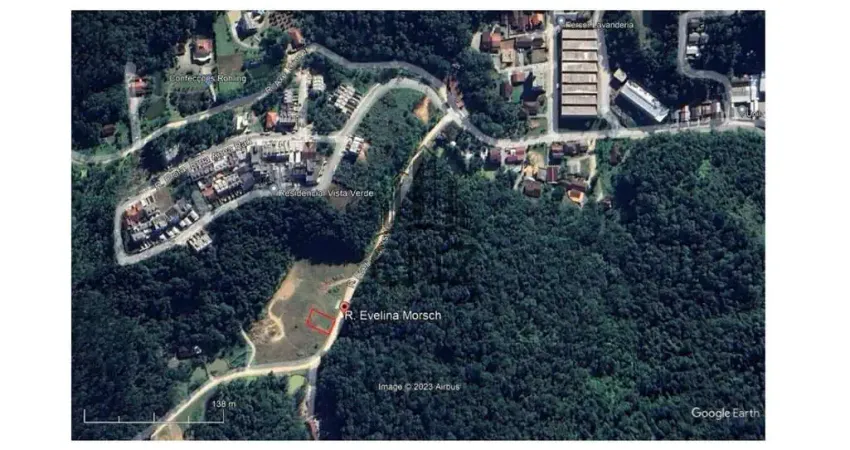 Terreno à venda em Brusque-SC, bairro São Pedro, com 547,19m² de área - Oportunidade única!