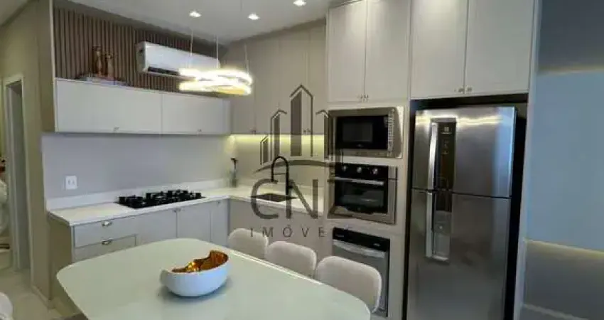 Apartamento de Alto Padrão à Venda no Bairro Guarani, Brusque/SC ? 2 Suítes, Mobiliado, Decorado e com Lazer Completo