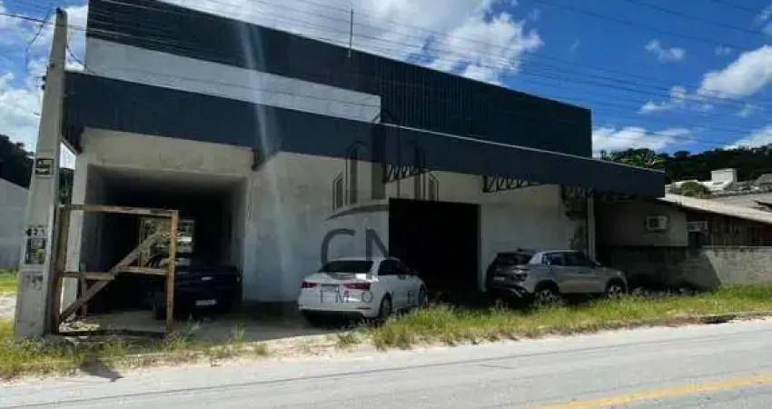 Galpão comercial para locação em Gaspar-SC, Bateias - 1.131,00 m² de área disponível!