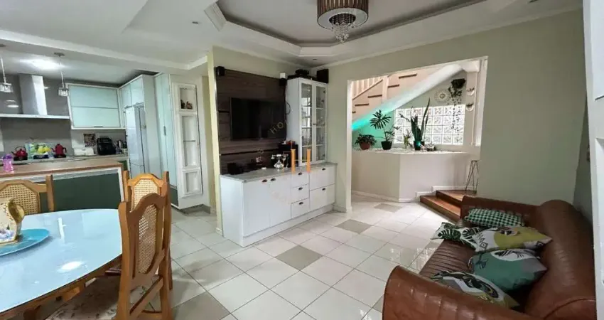 Casa com 4 quartos à venda na Francisca Moreira, 13, Ponta de Baixo, São José