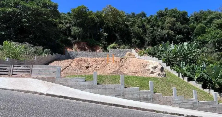 Terreno à venda na Rua José Wilson Francisco, 50, Forquilhinhas, São José