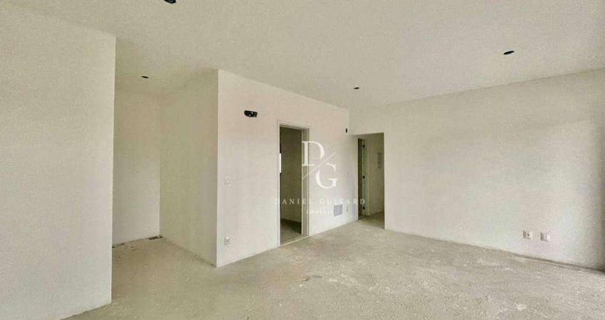 Apartamento com 3 dormitórios à venda, 109 m² por R$ 630.000,00 - Condomínio Lucca - Taubaté/SP