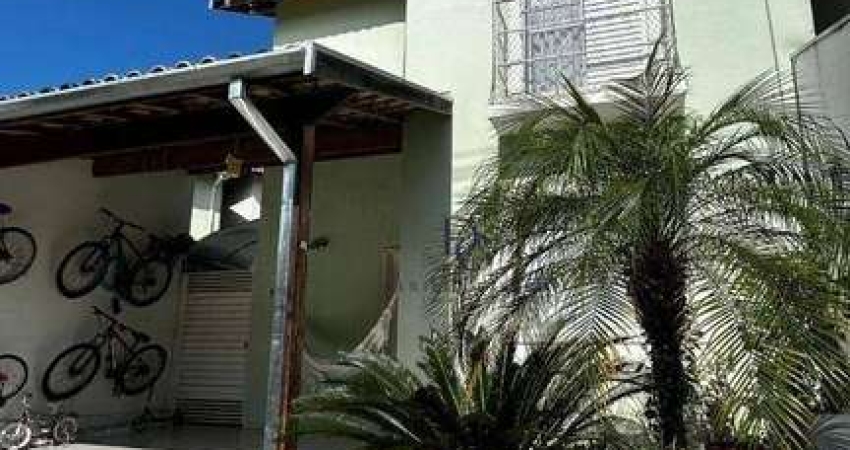 Sobrado com 3 dormitórios à venda, 128 m² por R$ 690.000,00 - Condomínio Veredas - Taubaté/SP