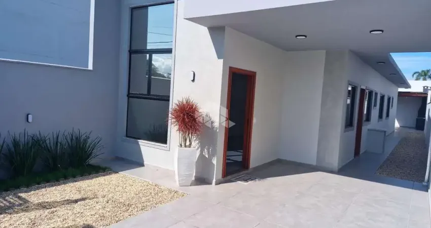 Seu novo lar em barra velha - casa com piscina + espaço gourmet - pronta para morar