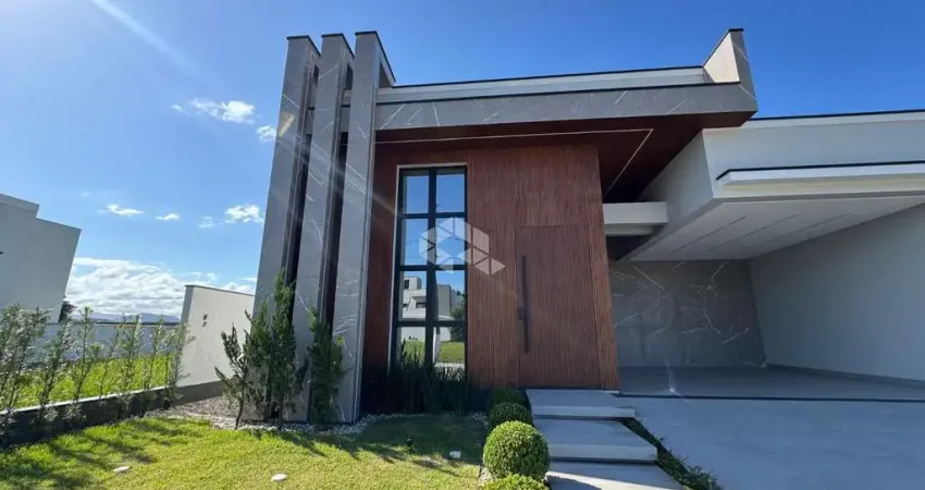 LUXO EXCLUSIVIDADE E CONFORTO - SUA NOVA CASA EM CONDOMÍNIO FECHADO