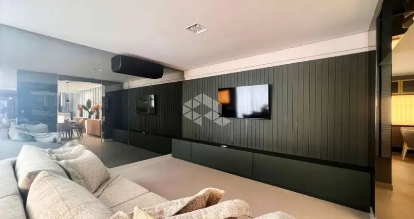 Apartamento com 3 quartos à venda na Rua 258, 340, Meia Praia, Itapema