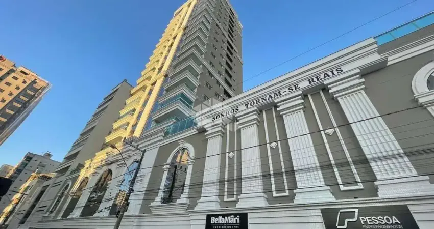 Cobertura com 4 quartos à venda na Rua 298, 598, Meia Praia, Itapema