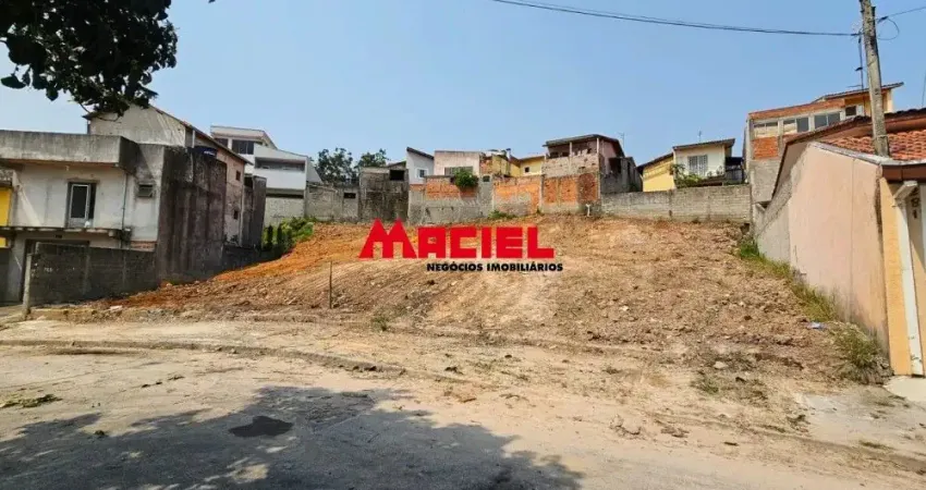 Terreno com 194,00 M2  , excelente para construir casa de 3 dormitórios,  a um preço baixo