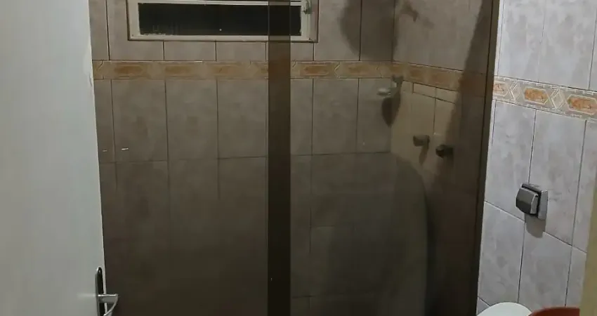 Casa à venda na Rua Antônio de Paula Portes, 86, Residencial União, São José dos Campos