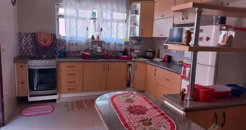 [CA0199] Casa com 2 dormitórios à venda, 172 m² - Vila Assis Brasil - Mauá/SP