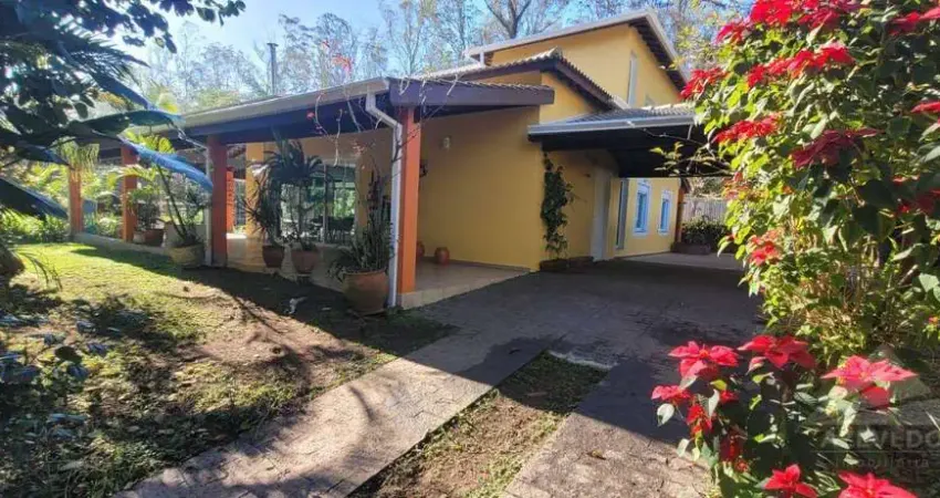 Sobrado com 4 dormitórios à venda, 454 m² por R$ 2.900.000,00 - Balneário Palmira - Ribeirão Pires/SP