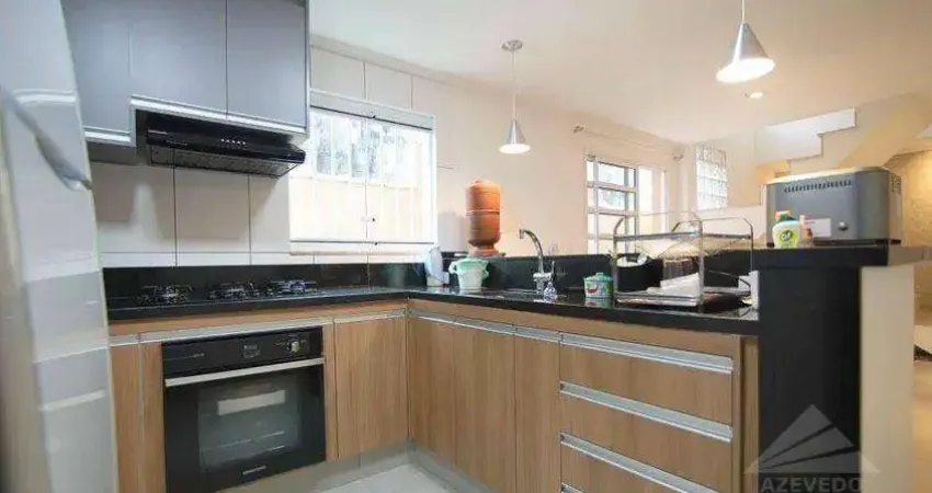 Sobrado com 4 dormitórios à venda, 274 m² por R$ 1.050.000,00 - Parque São Vicente - Mauá/SP