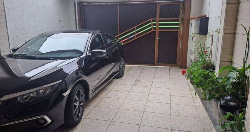 Sobrado com 3 dormitórios à venda, 180 m² - Parque das Américas - Mauá/SP