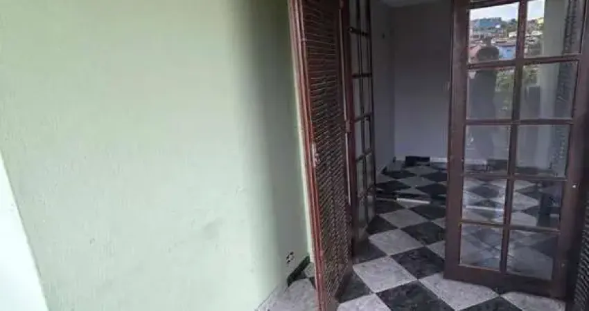 Sobrado com 3 dormitórios para alugar, 100 m² por R$ 2.000/mês - Parque Boa Esperança - Mauá/SP