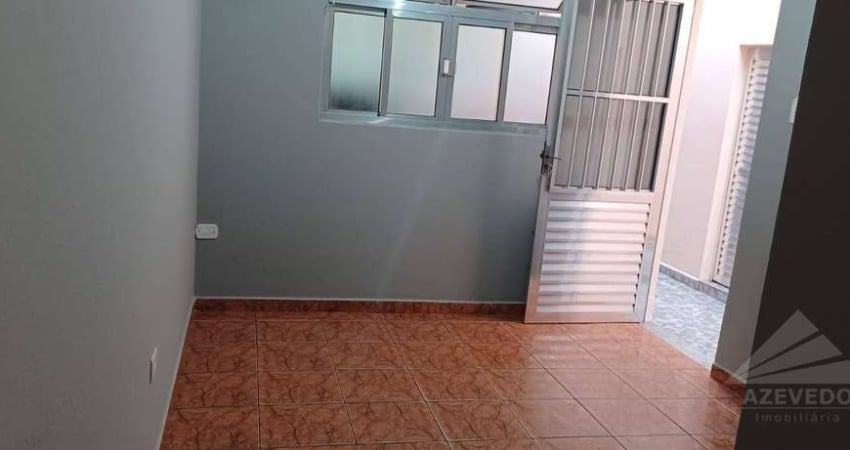 Casa com 1 dormitório para alugar, 190 m² por R$ 1.300,00/mês - Parque Bandeirantes - Mauá/SP