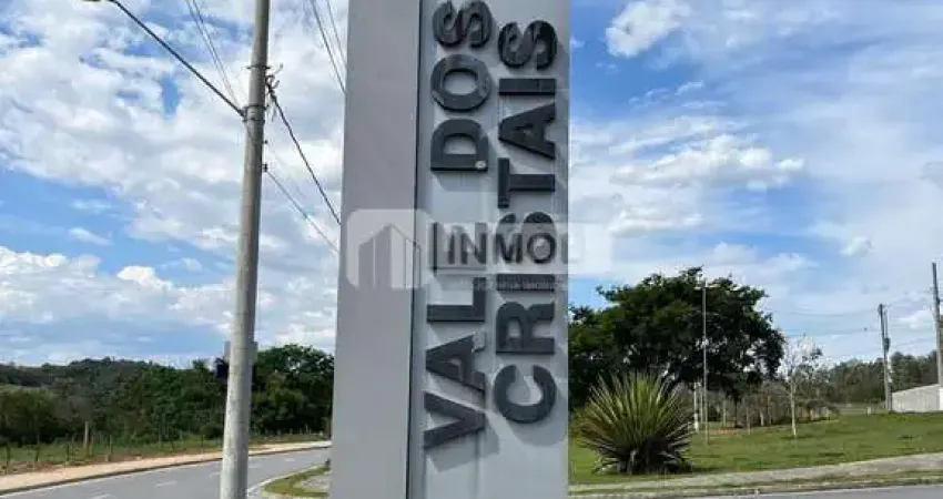 Terreno à venda na Avenida Delmo João Carlos Montesi, Vale dos Cristais, Taubaté