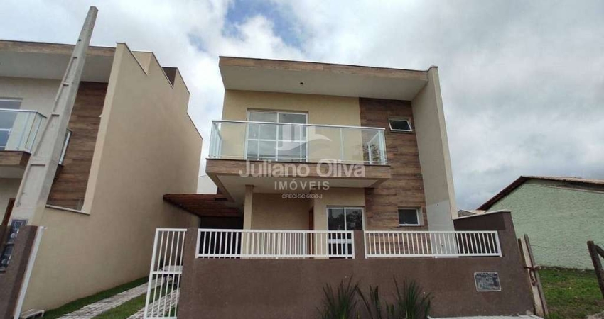 Sobrado Com 3 Dormitórios à Venda, 101 M²  - Cambiju - Itapoá/sc