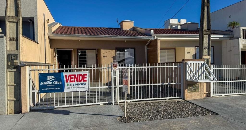 Casa com 2 quartos à venda na Rua 60 Tupi, Barra do Sai, Itapoá