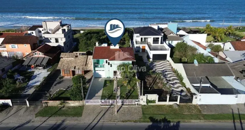 Casa com 3 quartos à venda na Avenida Dom Henrique II, Barra do Sai, Itapoá