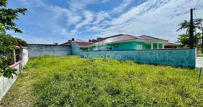 Terreno à venda na Rua Dos Tupinambás, Barra do Sai, Itapoá